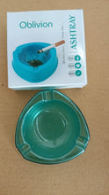 Heavy - Duty Transparent Plastic Ashtray with Triple Rest Slots (1 Pc) - kongkits.com